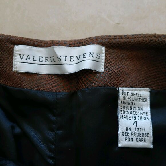 Vintage 90s Valerie Stevens Genuine Brown Leather Snakeskin Pants Size 4 Lined - Picture 3 of 8